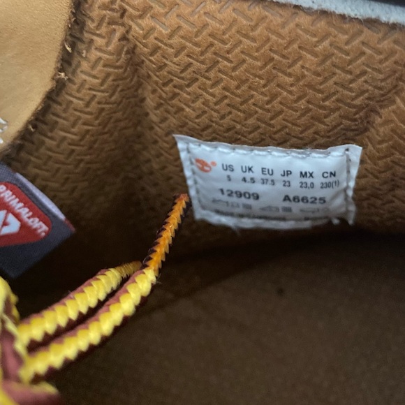 Timberland Big Kids size 5 - Picture 7 of 7